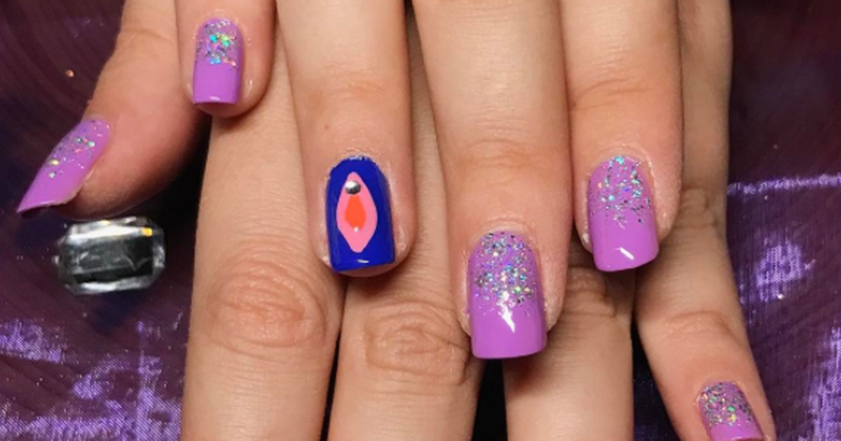 Vagina Nails: sui social network impazza la manicure “intima”