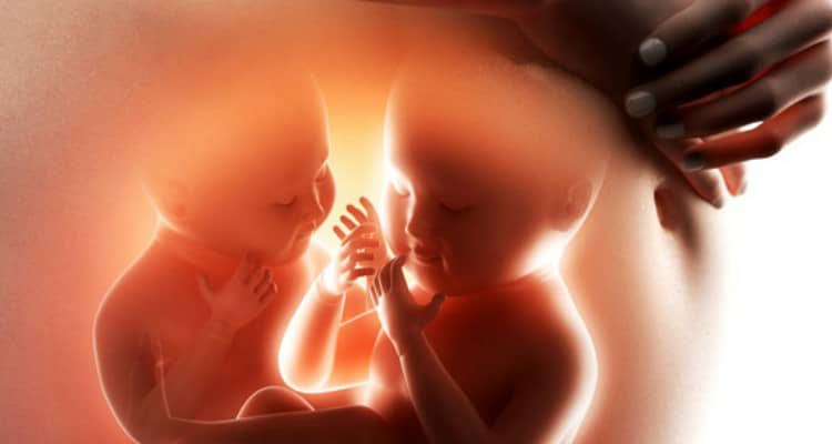 Tre segnali per capire se sei incinta di gemelli