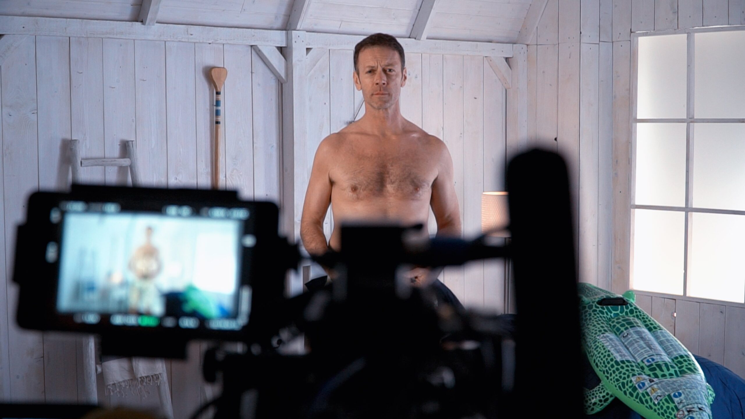 Voglia, anzi Stra voglia di partire per le vacanze con Rocco Siffredi