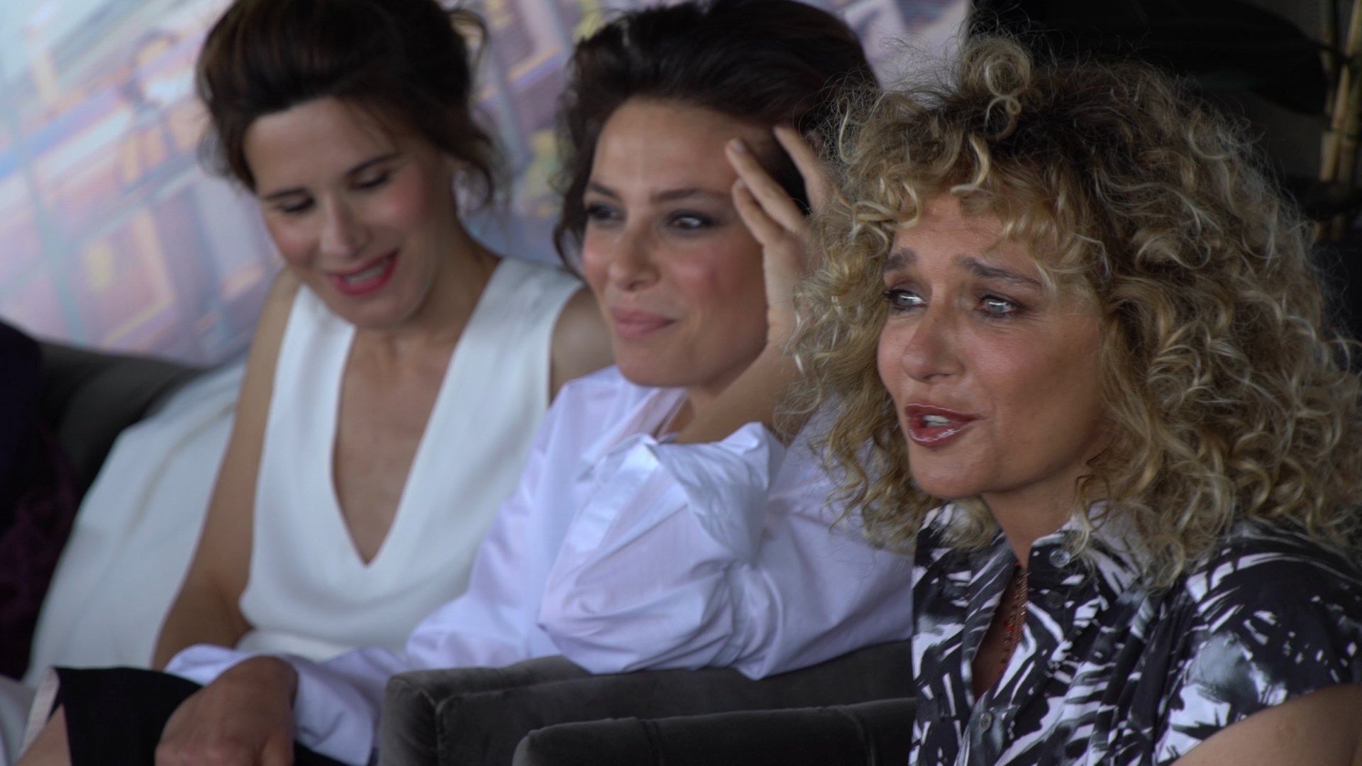 Valeria Golino: “Non racconto mai cose che riguardano me o la mia famiglia, ma prendo spunto da ciò che mi circonda.”