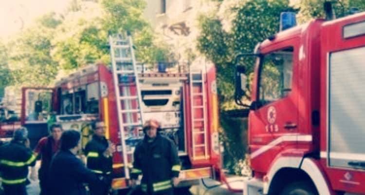 Bambina di 3 mesi rinchiusa in auto rigurgita: salvata da un uomo