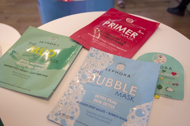 Sephora - Nuove maschere in tessuto, tra cui la famosa maschera ossigenante con le bolle e la maschera primer, che si applica e una volta rimossa ha già fatto da crema idratante e primer per il trucco