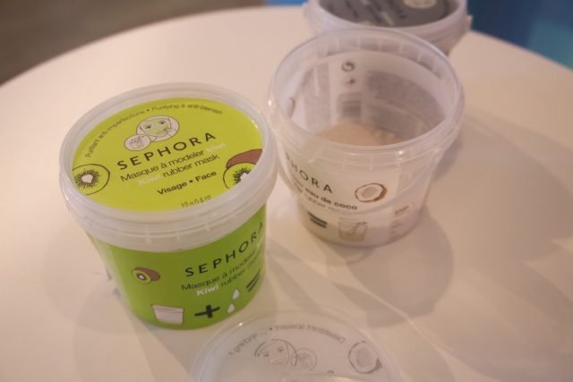 Sephora - Rubber Mask: nuove maschere in polvere da miscelare con l'acqua per creare una maschera gommosa. Vale diversi utilizzi e quella che avanza si può conservare in frigo.