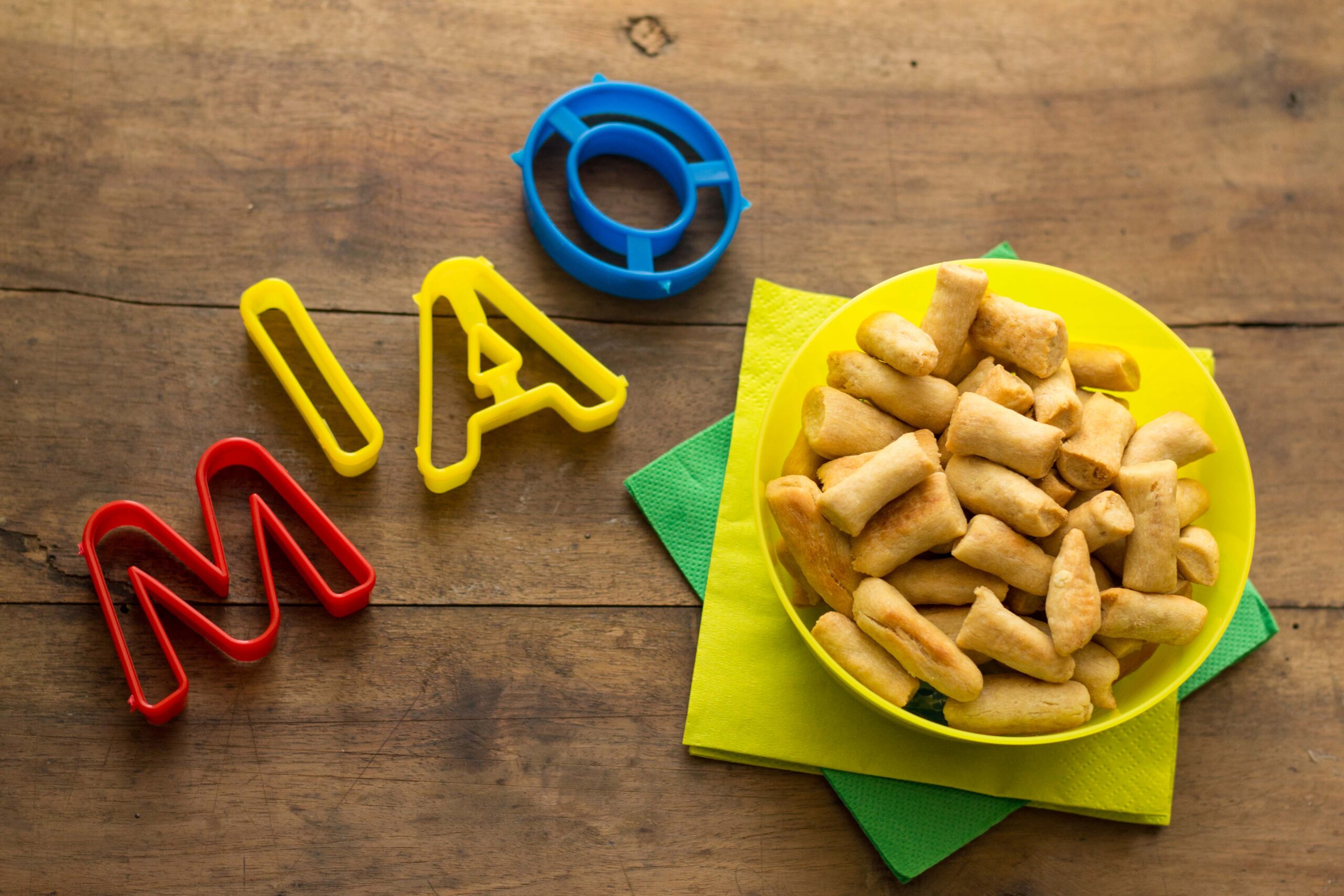 Cucina a quattro zampe: biscotti al tonno per gatti