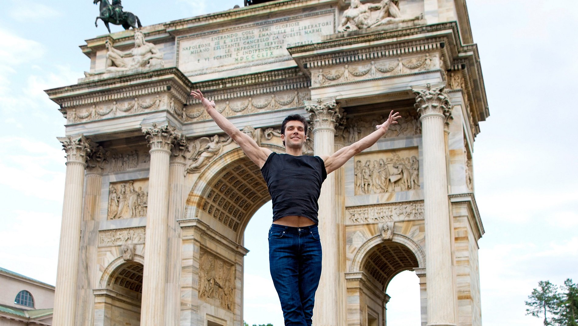 OnDance, Roberto Bolle porta a Milano la Festa della Danza