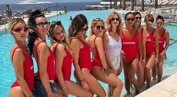 Chiara Ferragni criticata per la foto all’addio al nubilato: la risposta dell’influencer