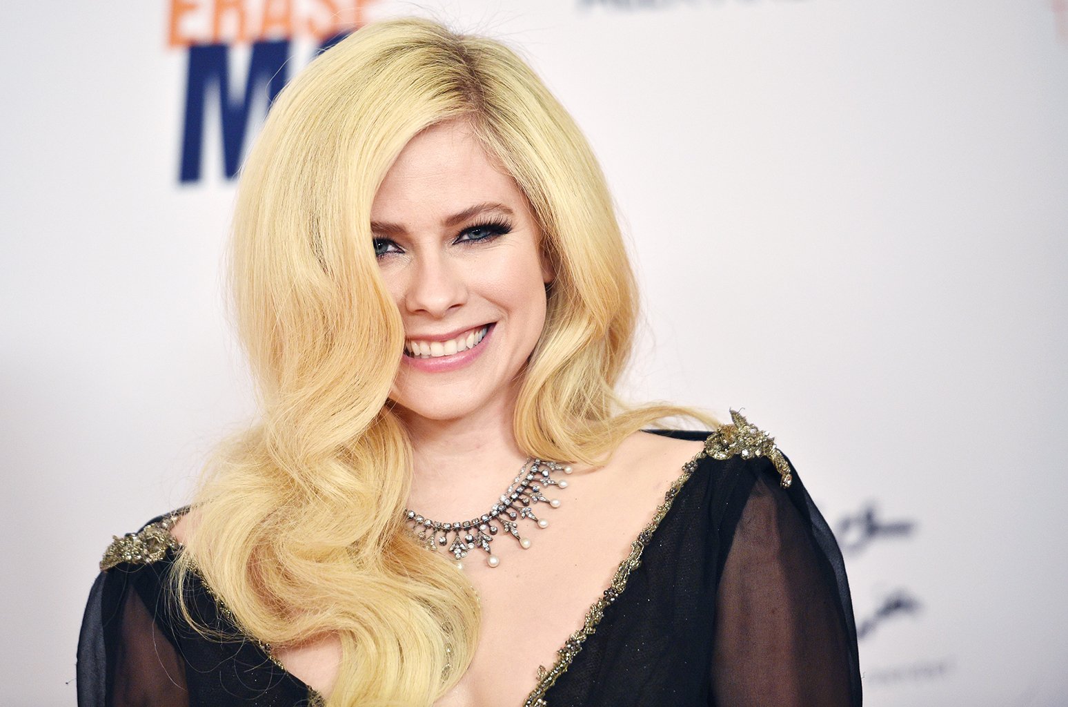 Avril Lavigne sta per rilasciare un nuovo album