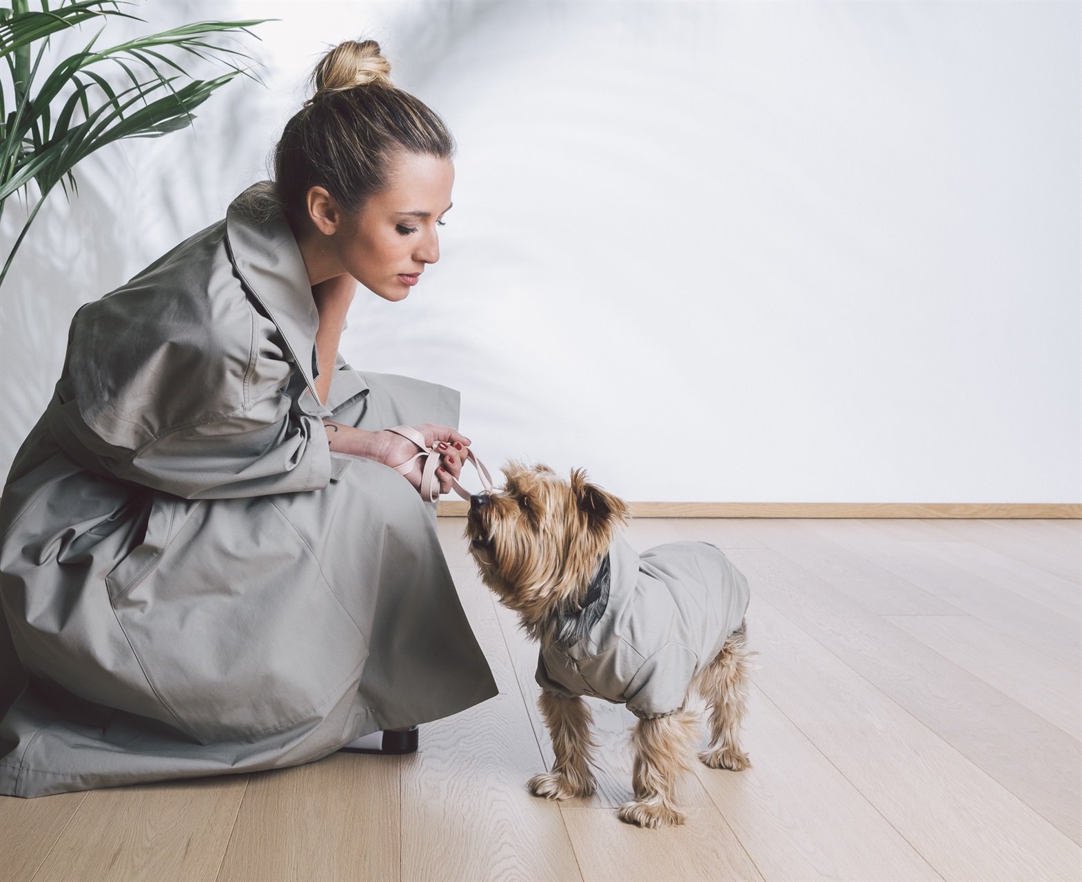 Abbigliamento per cani e padroni coordinato, la nuova moda