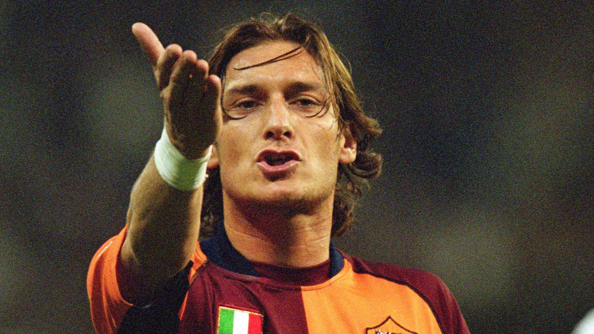 Francesco Totti entra nell’enciclopedia Treccani con il termine “Tottilatria”