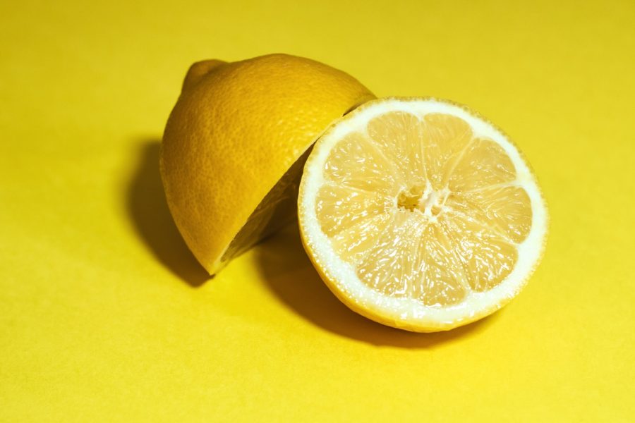 limone-sulle-unghie