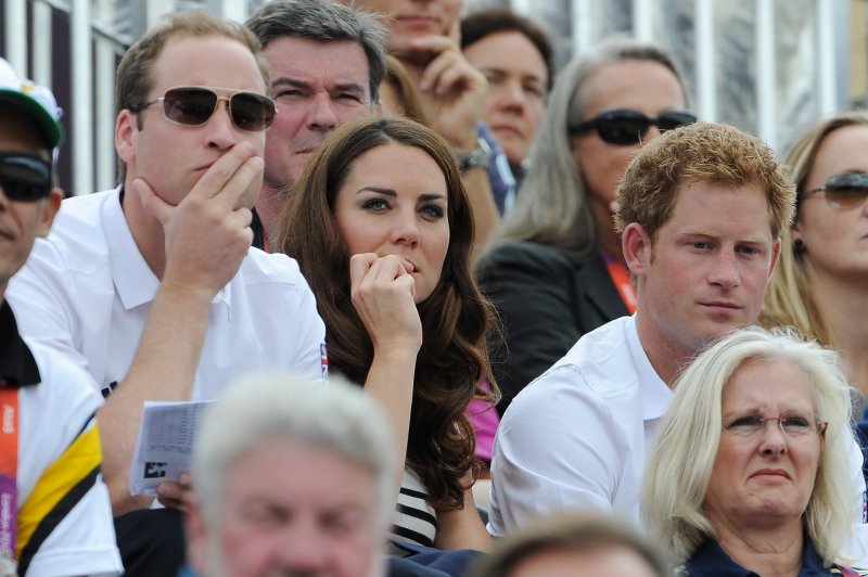 7 foto di Kate Middleton che non saranno piaciute alla regina Elisabetta