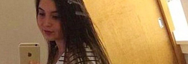 Incinta all’ottavo mese uccisa dalla vicina che le taglia la pancia e ruba il bambino