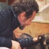 Jovanotti e la moglie hanno donato 23 quintali di cibo a un canile