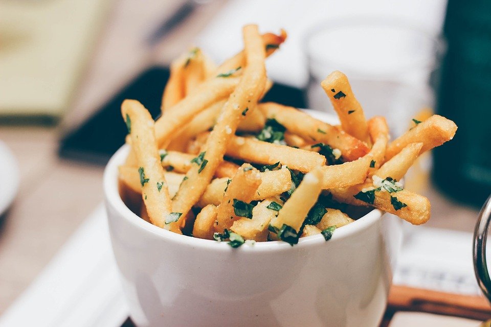 Patatine fritte: non ne puoi mangiare più di 6 a porzione