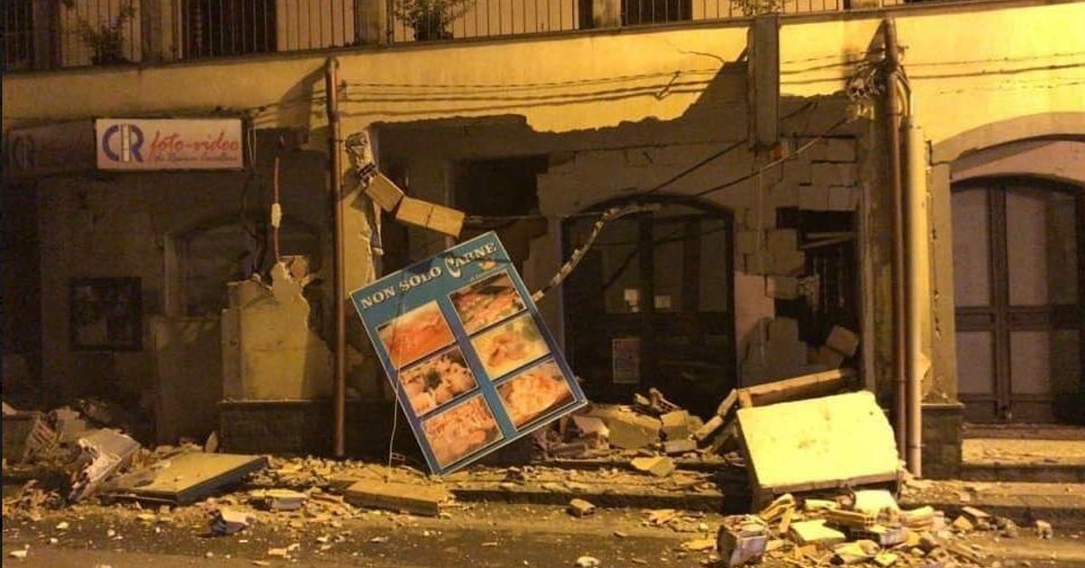 Terremoto 4.8 a Catania: feriti e crolli