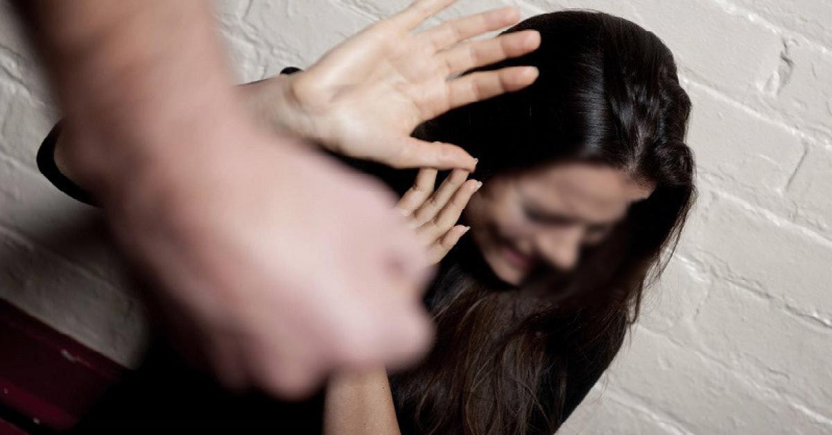 "Voleva violentarmi", minorenne accoltella a morte 63enne 