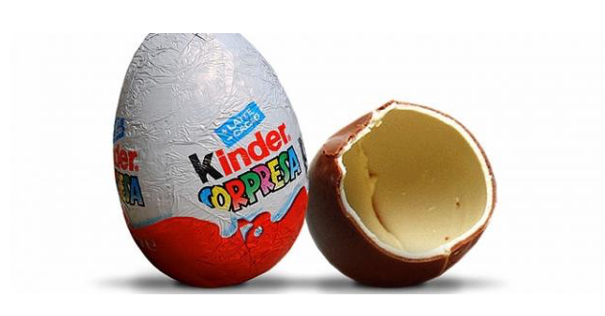 Uovo kinder con sorpresa ‘razzista’? La scoperta di una mamma