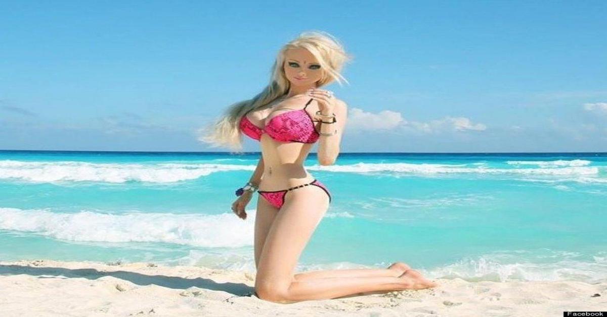 La Barbie umana senza trucco