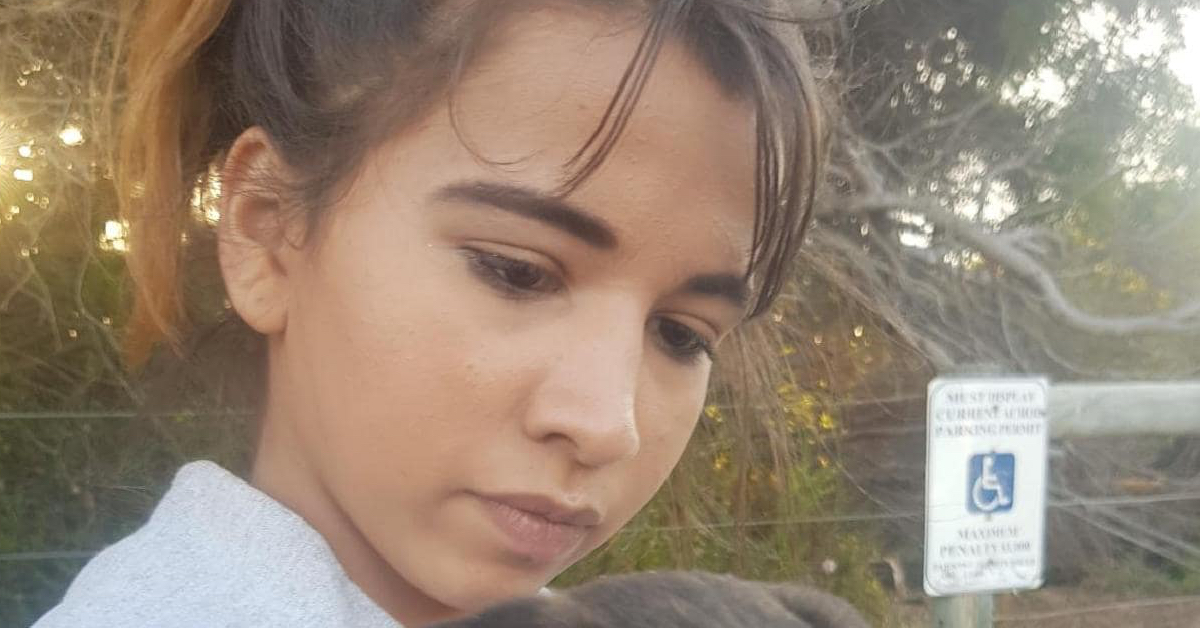 14enne lancia un messaggio d’aiuto sui social poi si toglie la vita