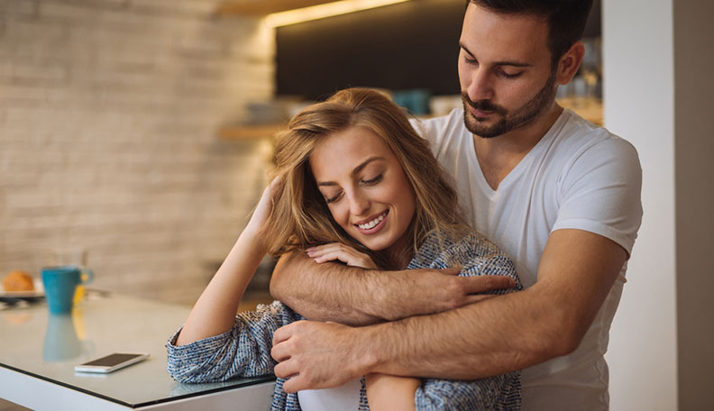 Come fare in modo che un ragazzo smetta di ignorarti