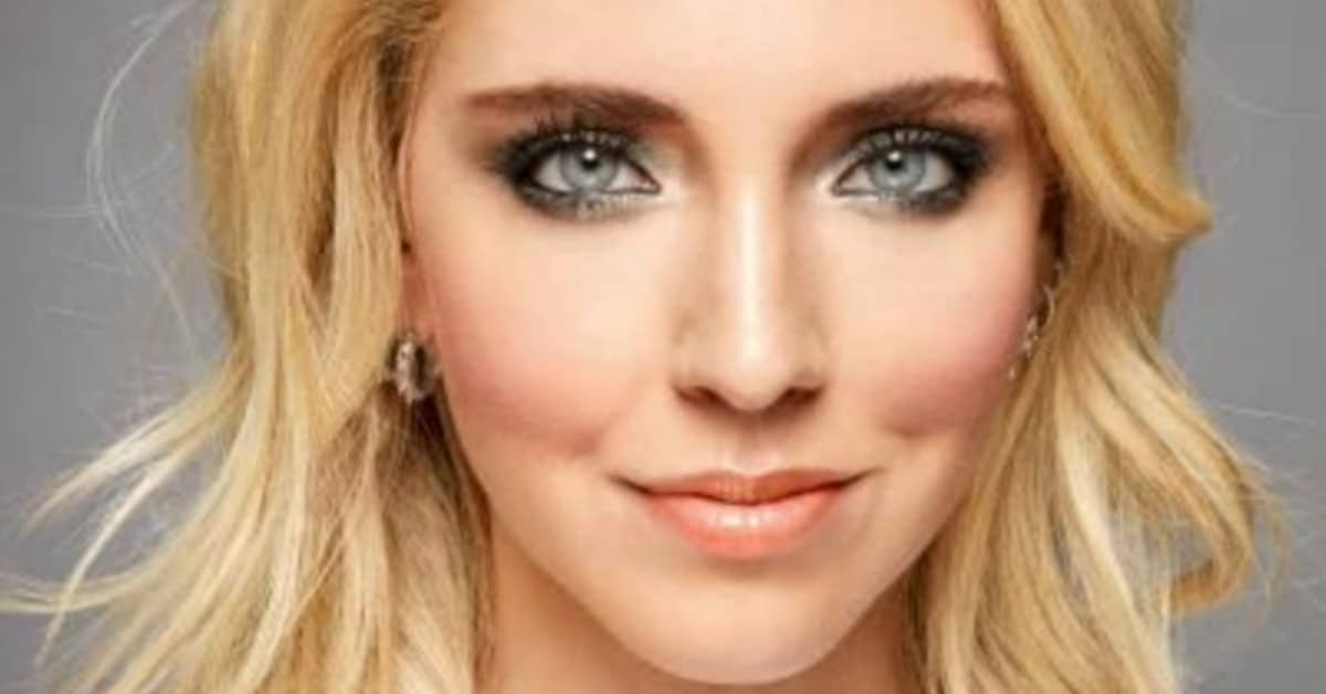 Stage di trucco di Chiara Ferragni nel reparto di Pediatria