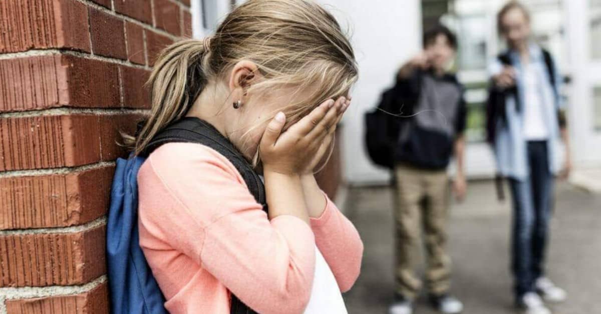 Amy la ragazzina affetta da autismo e vittima di bullismo