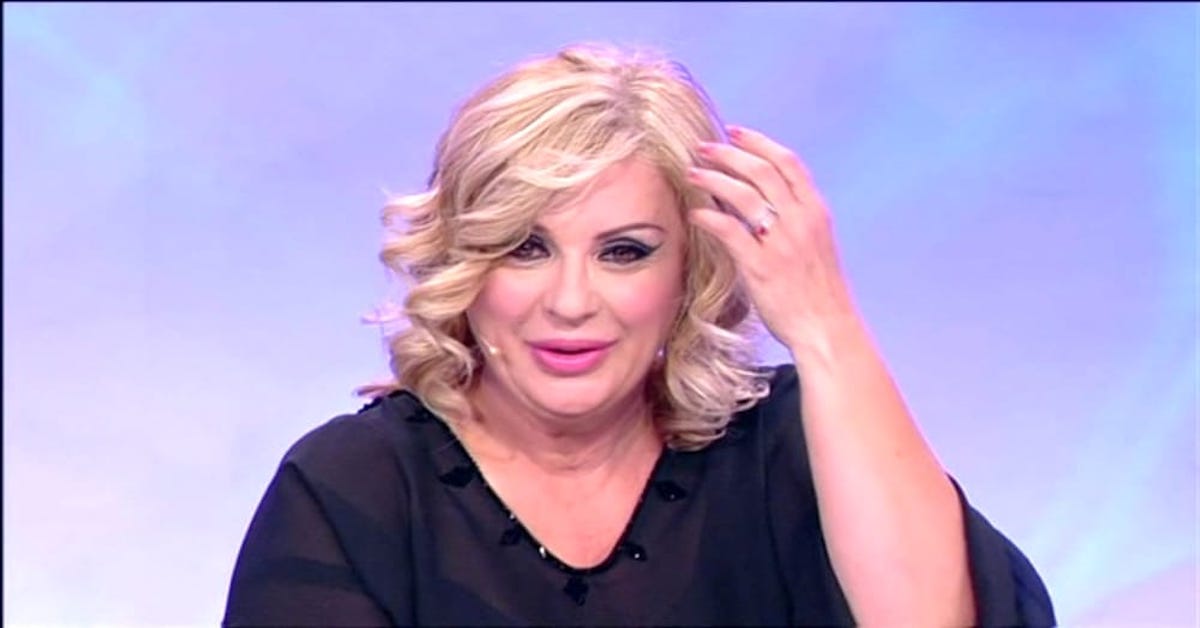 Tina Cipollari: il vero motivo per cui indossava la parrucca