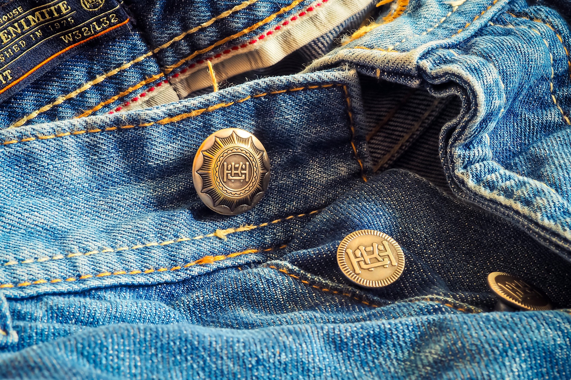Come fare un salvagente con i jeans