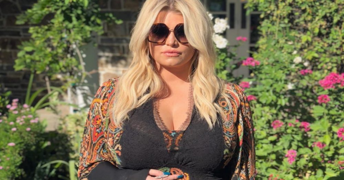 Jessica Simpson presenta la sua terza figlia Birdie