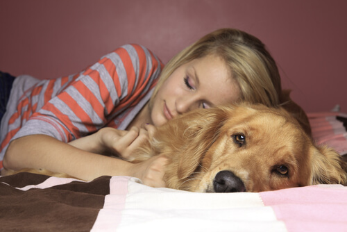 le-donne-preferiscono-dormire-con-il-loro-cane 4