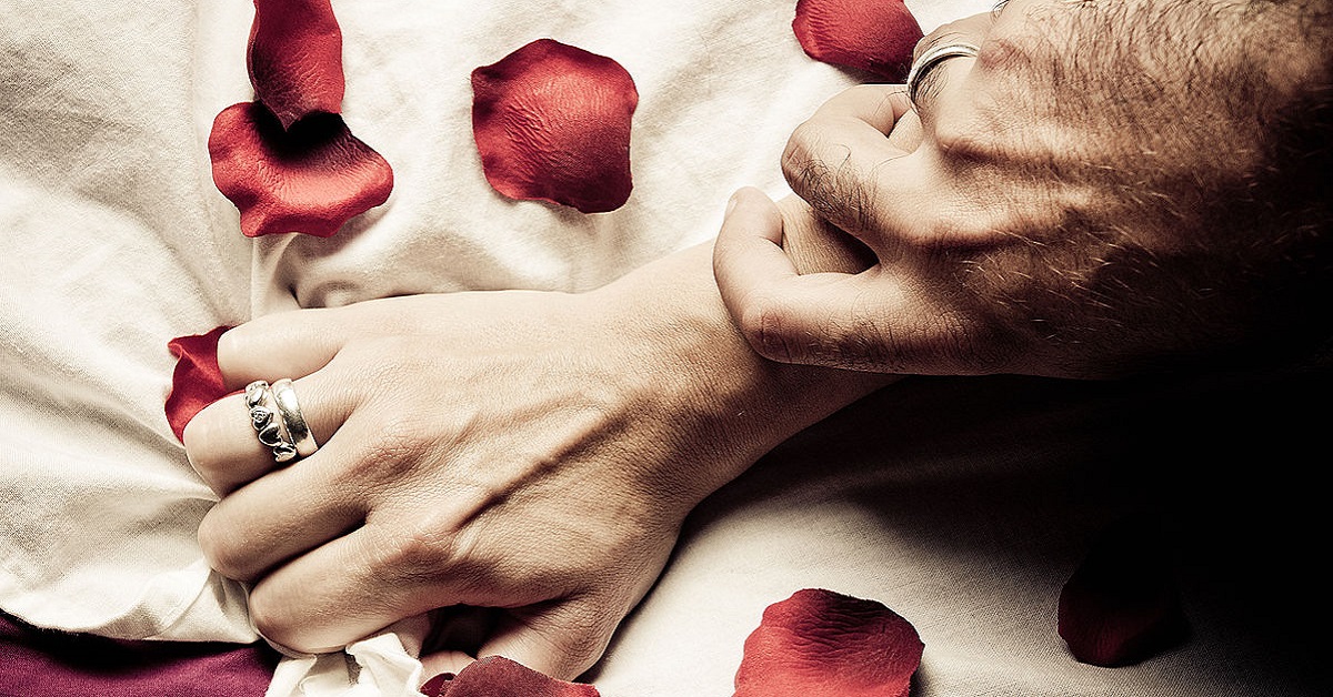 Come sorprendere il tuo partner a letto