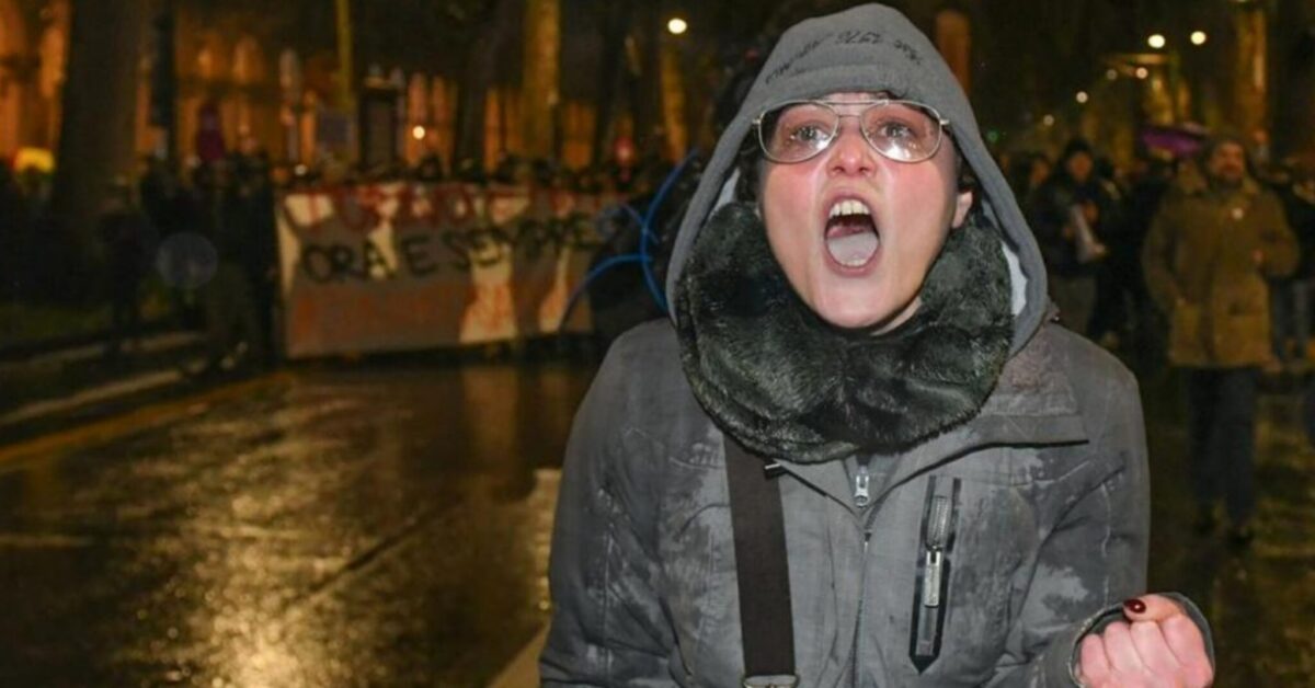 Torino, maestra licenziata
