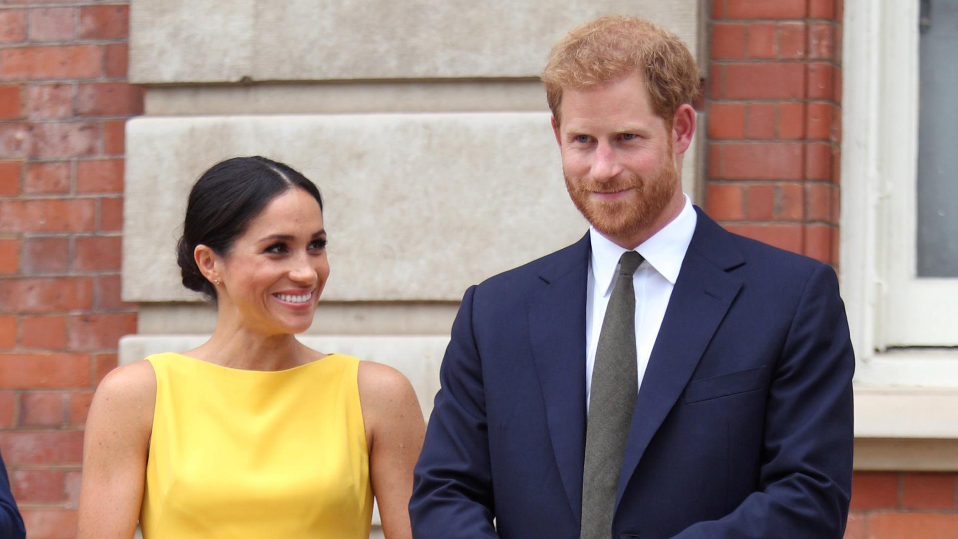 Royal Baby di Meghan e Harry, la Peta regala un maglione senza lana