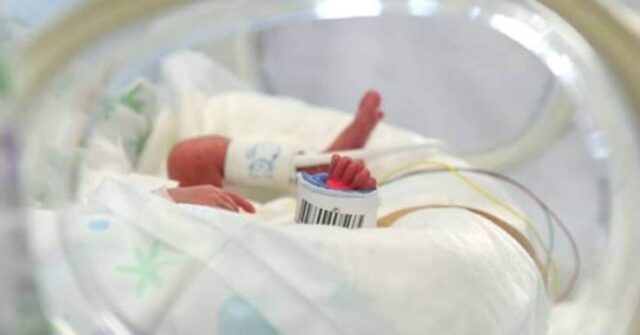 Milano-neonato-perde-la-vita-subito-dopo-il-parto-i-genitori-denunciano