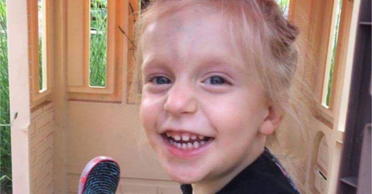 I medici credeva che la piccola Logan, avesse una stitichezza acuta