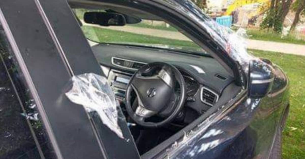 Bimbo di un anno, lasciato in macchina per un’ora
