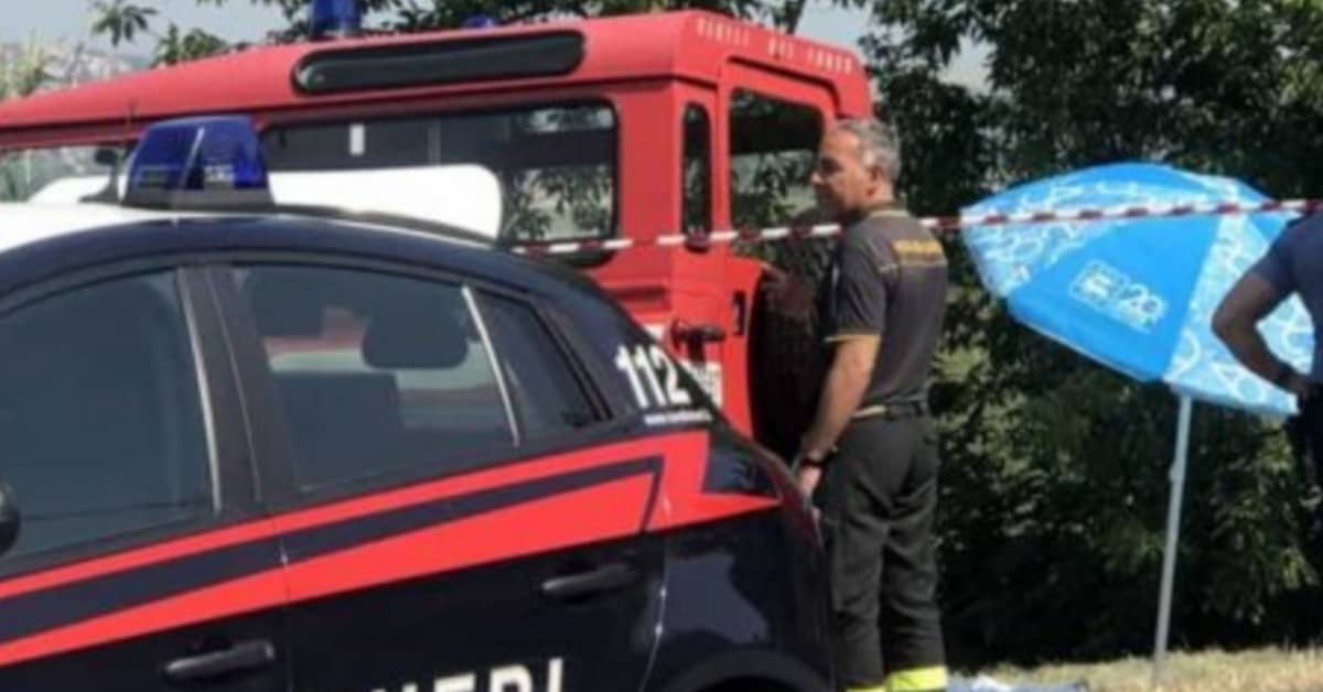 Donna e il suo cane trovati senza vita vicino la loro casa.