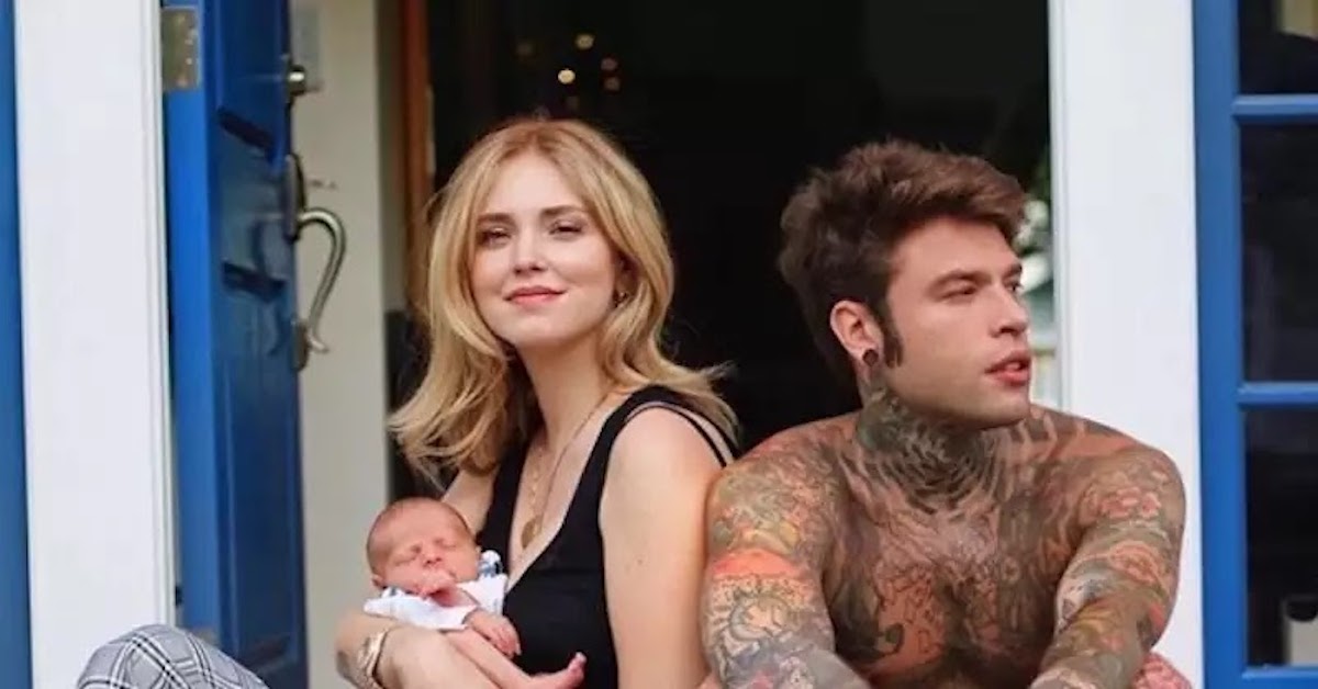 Fedez e il piccolo Leone, il figlio avuto da Chiara Ferragni, cacciati da un parco giochi