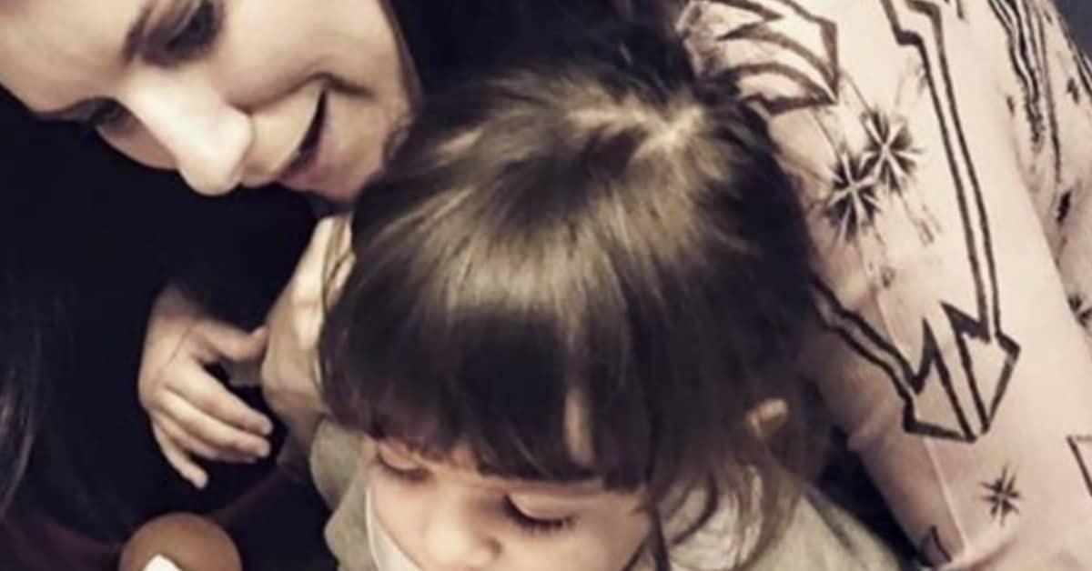 Lo sfogo di Laura Pausini, per non essere andata alla recita di sua figlia Paola