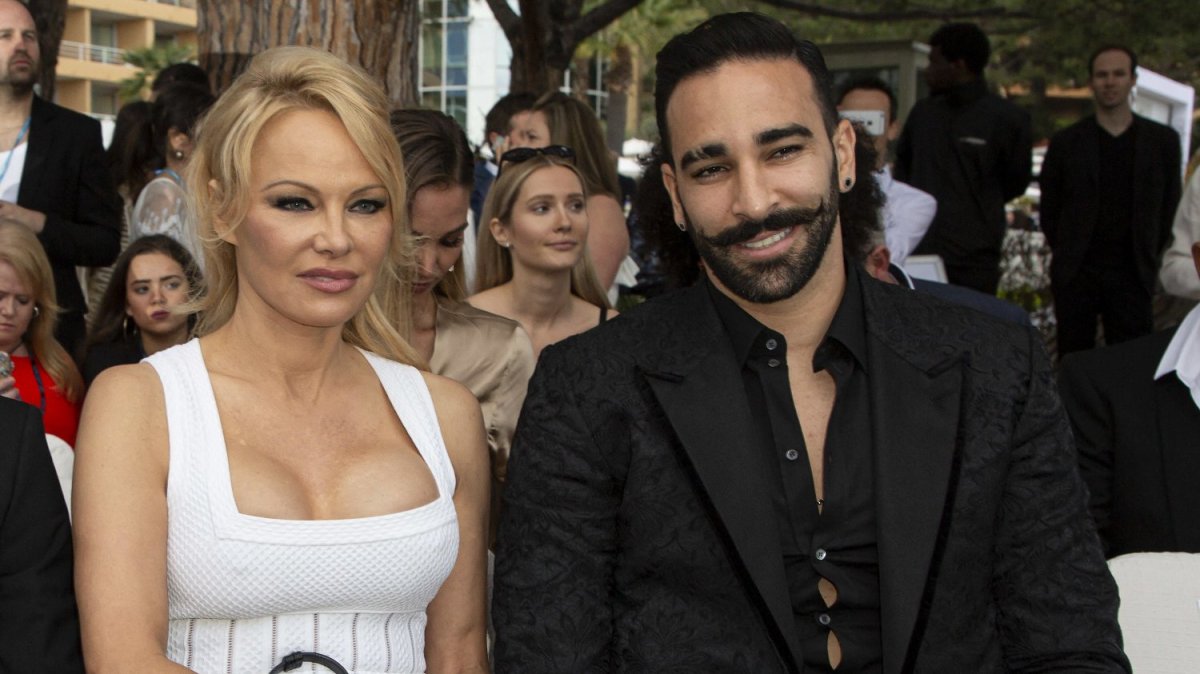 Pamela Anderson Adil Rami