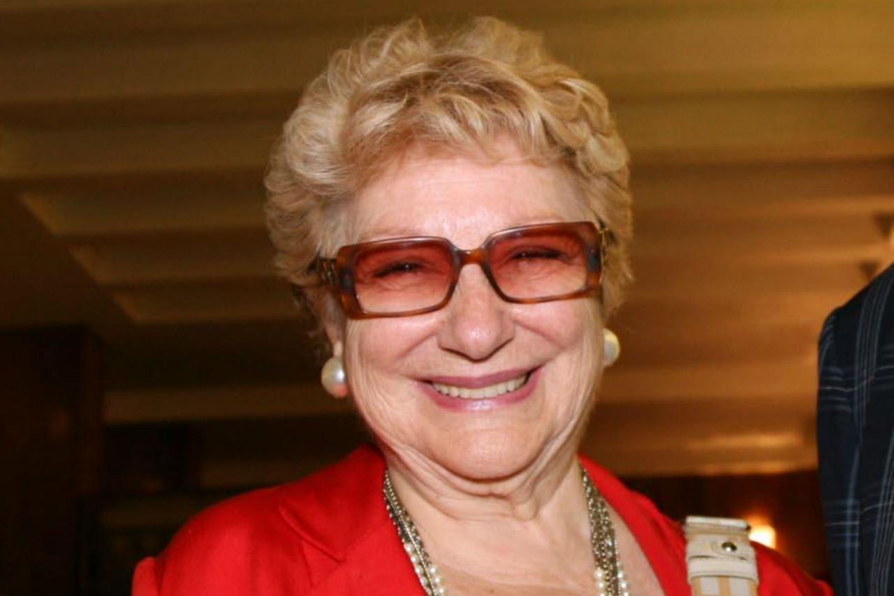 Valeria Valeri: film, teatro e tv