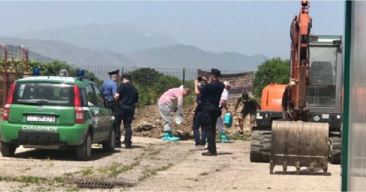 Scoperta fossa comune dalla asl in Abruzzo