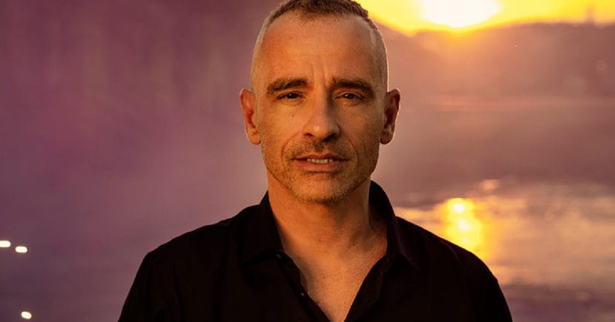 Eros Ramazzotti annuncia il ritorno sul palco dopo l’operazione alle corde vocali