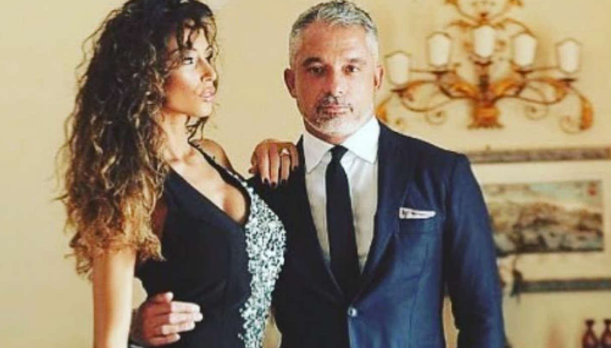 Raffaella Fico su Alessandro Moggi: voglio un uomo che mi faccia sentire donna a letto