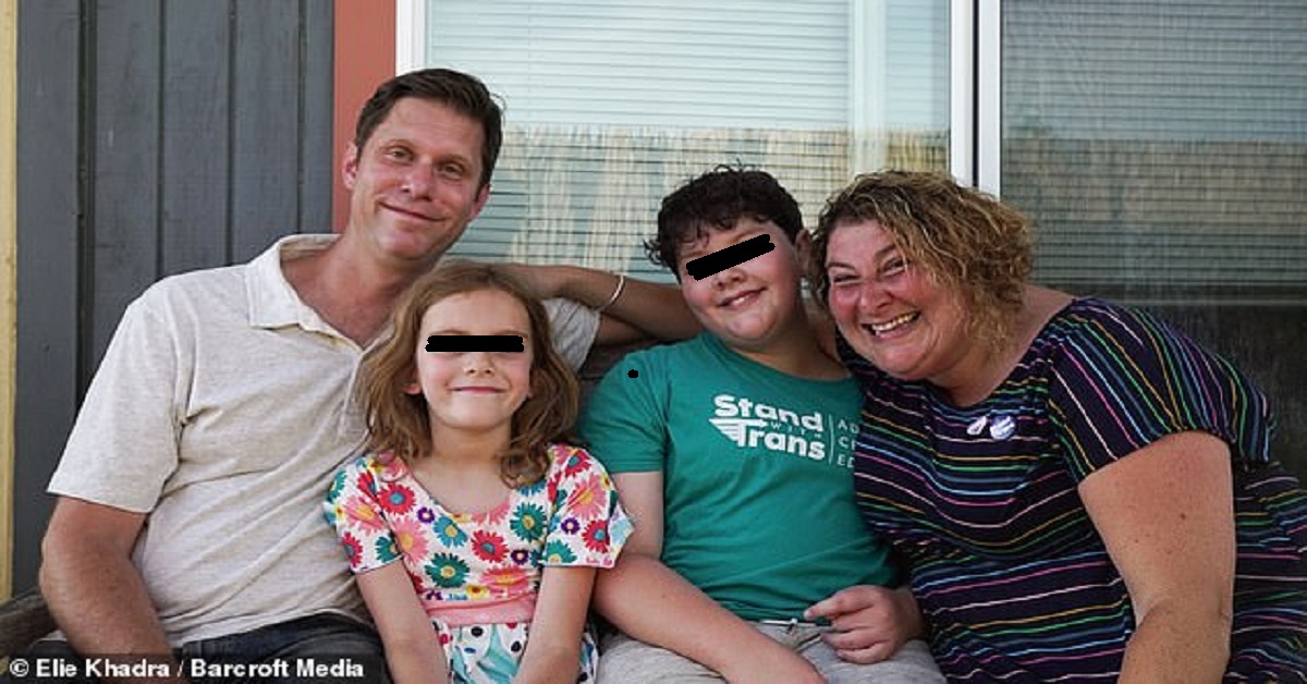 Due bambini transgender