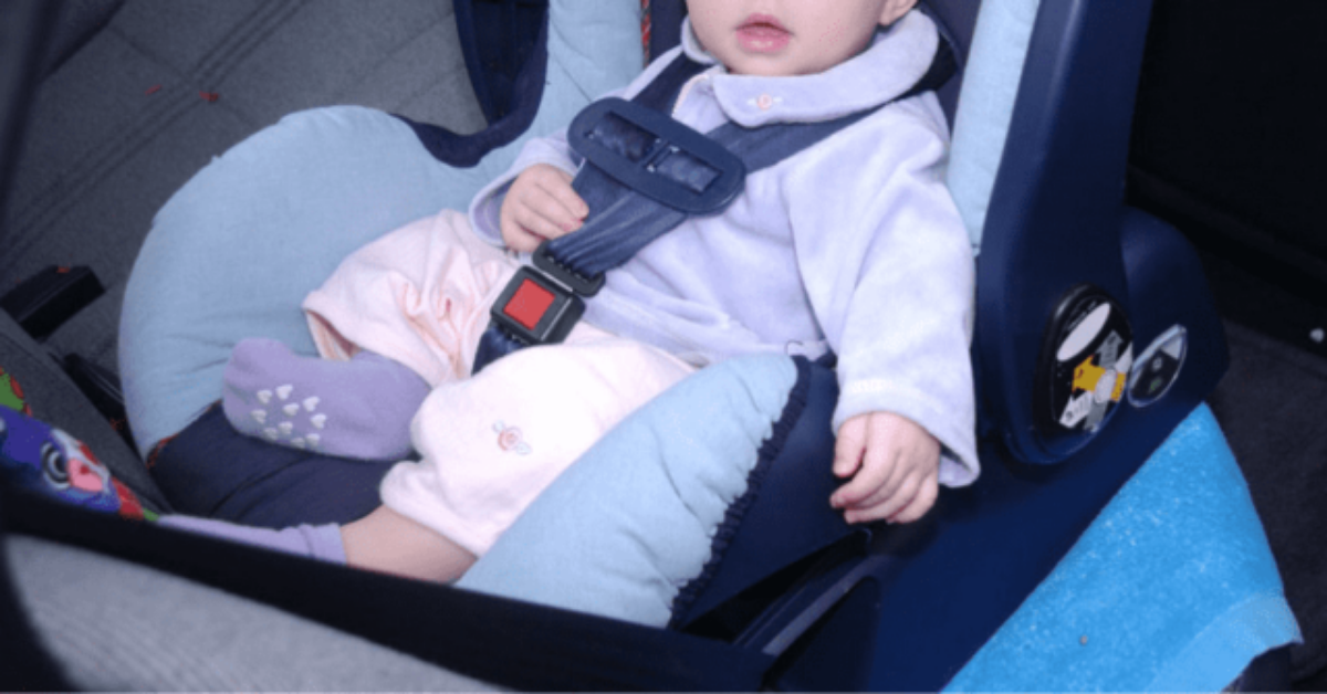 Bambina di dieci mesi muore in ospedale, dopo che sua madre l’ha presumibilmente lasciata in macchina