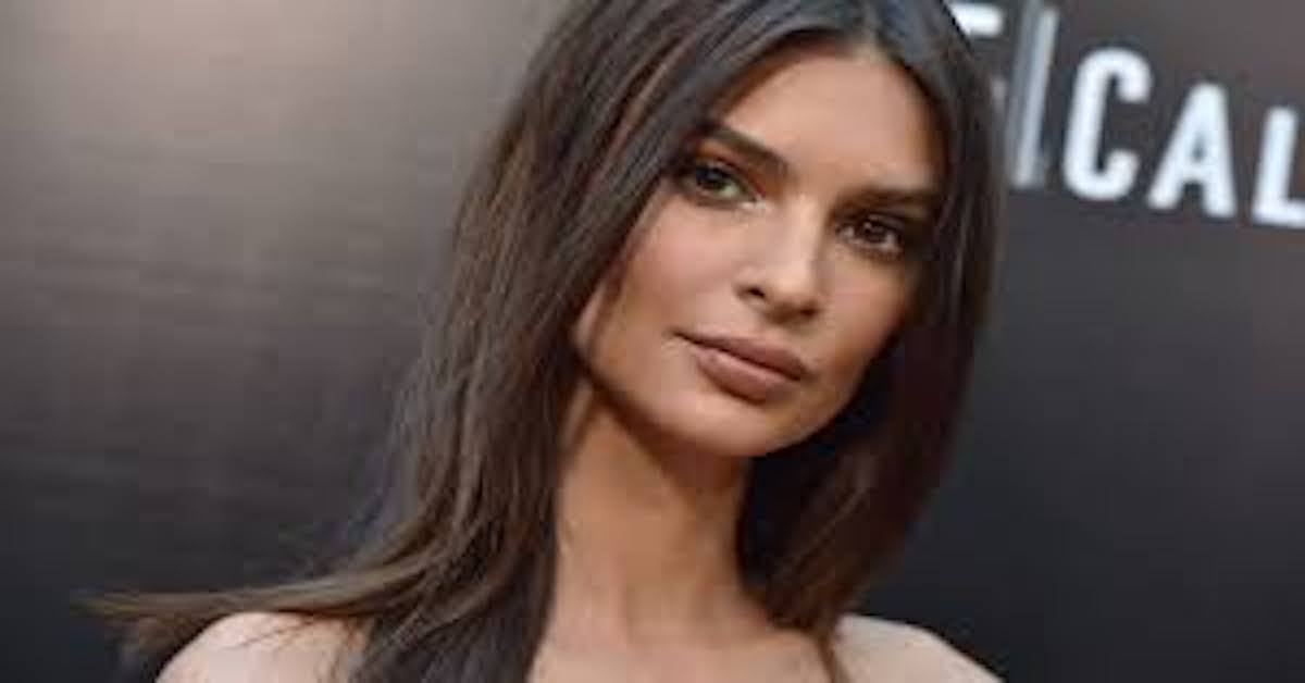 Emily Ratajkowski: chi è l’attrice e modella dal fisico statuario