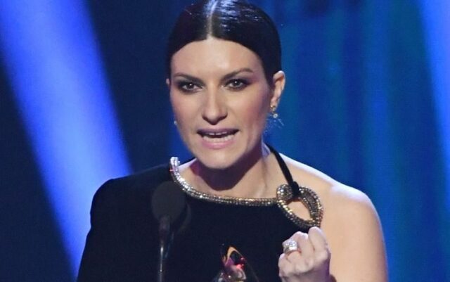 laura-pausini-lascia-la-musica-