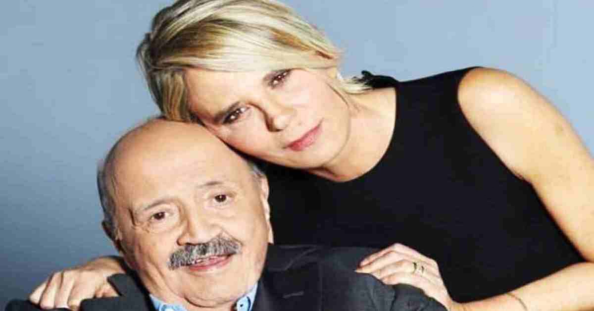 Maria De Filippi confessa: “Maurizio Costanzo in ospedale per lo stress”