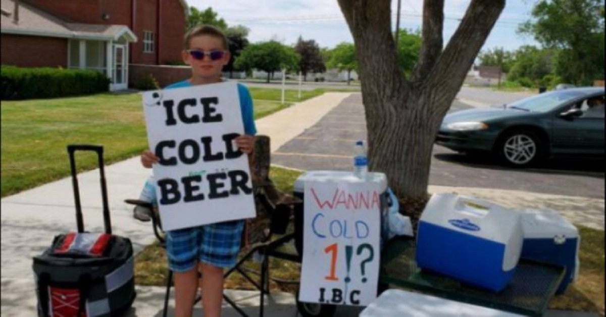 Un ingegnoso ragazzino di 11 anni che vende “birra”